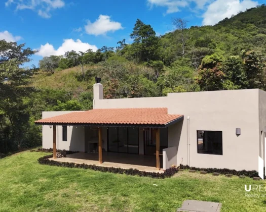 Casa en Alquiler | Ciudad Colón